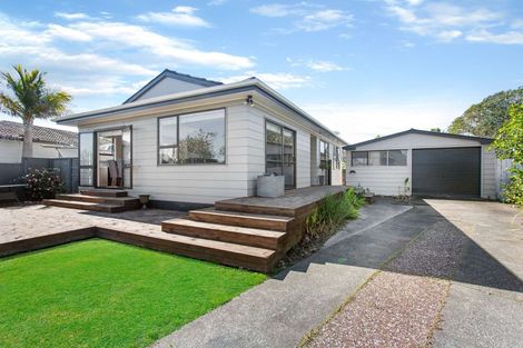 Photo of property in 7 Lyren Place, Half Moon Bay, Auckland, 2012