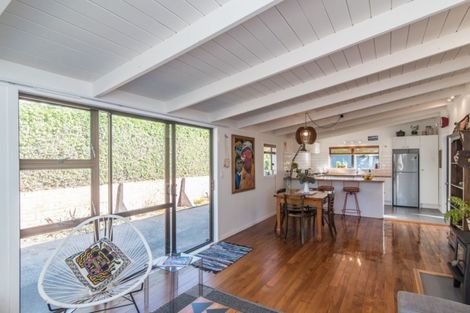 Photo of property in 34 Gavin Road, Raumati Beach, Paraparaumu, 5032