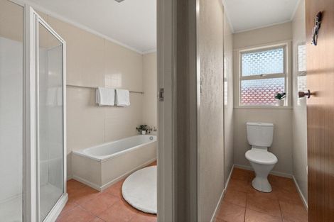 Photo of property in 27 Meadowland Street, Matua, Tauranga, 3110