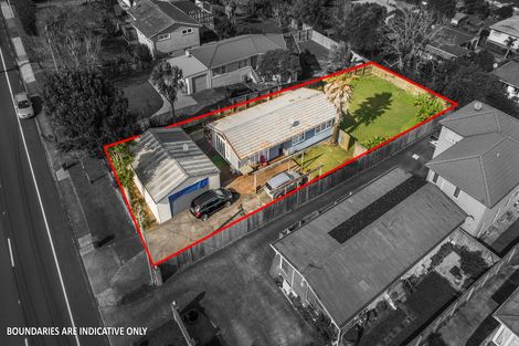 Photo of property in 155 View Road, Sunnyvale, Auckland, 0612