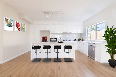 Photo of property in 49 Sari Place, Massey, Auckland, 0614