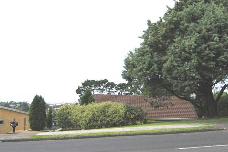 Photo of property in 284 Glamorgan Drive, Northcross, Auckland, 0630