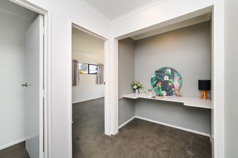 Photo of property in 20 Colonial Place, Kelvin Grove, Palmerston North, 4414