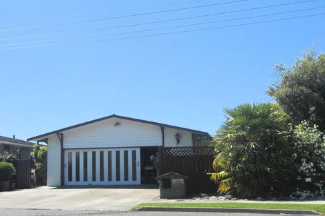 Photo of property in 16 Glover Crescent, Blenheim, 7201