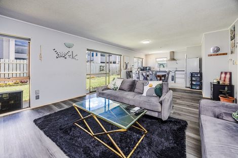 Photo of property in 2/45 Jellicoe Road, Manurewa, Auckland, 2102