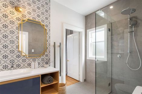 Photo of property in 54 Fendalton Road, Fendalton, Christchurch, 8014