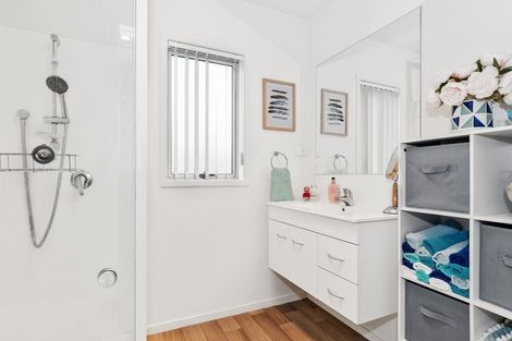 Photo of property in 11 Kamahi Crescent, Papamoa Beach, Papamoa, 3118