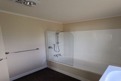 Photo of property in 8 Sussex Street, Levin, 5510