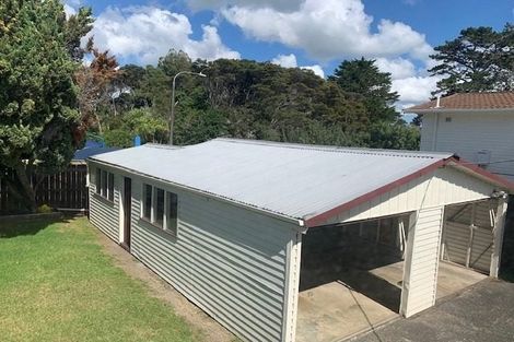 Photo of property in 25 Tamahere Drive, Glenfield, Auckland, 0629