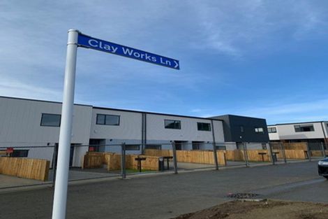 Photo of property in 41 Clay Works Lane, New Lynn, 0600