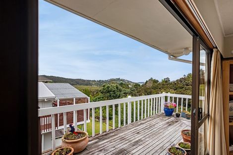 Photo of property in 24 Puketiro Place, Paihia, 0200