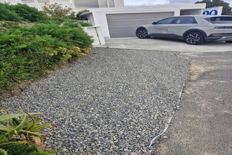 Photo of property in 39 Milne Terrace, Island Bay, Wellington, 6023