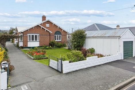 Photo of property in 58 Hargest Crescent, Saint Kilda, Dunedin, 9012