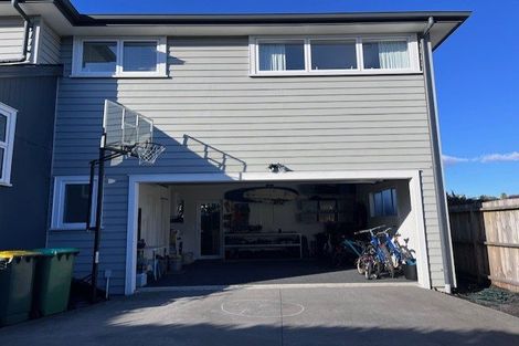 Photo of property in 9 Tahapa Crescent, Meadowbank, Auckland, 1072