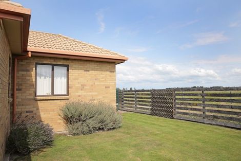 Photo of property in 4 Daley Place, Winton, 9720