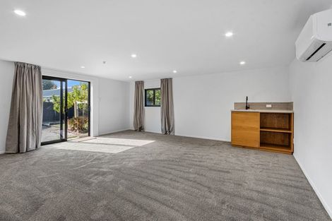 Photo of property in 42 Windermere Road, Papanui, Christchurch, 8053