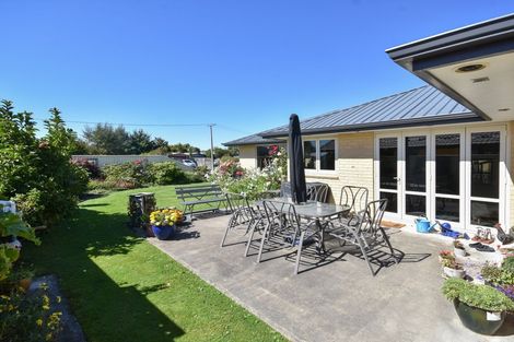 Photo of property in 2 Kura Place, Mosgiel, 9024