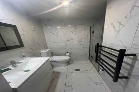 Photo of property in 110e Coronation Road, Papatoetoe, Auckland, 2025