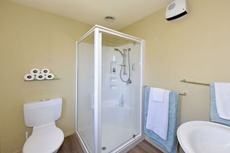 Photo of property in 26 Kaniere Avenue, Hei Hei, Christchurch, 8042