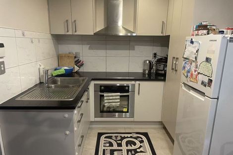 Photo of property in 2 Cranberry Place, Bucklands Beach, Auckland, 2012