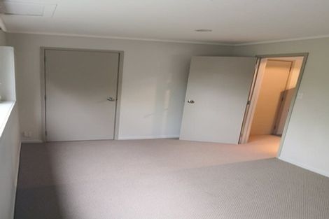 Photo of property in 2/8 Theodora Place, Mairangi Bay, Auckland, 0630