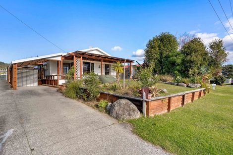 Photo of property in 114a Weka Street, Whangamata, 3620