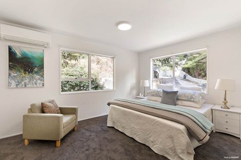 Photo of property in 9k View Road, Glenfield, Auckland, 0627