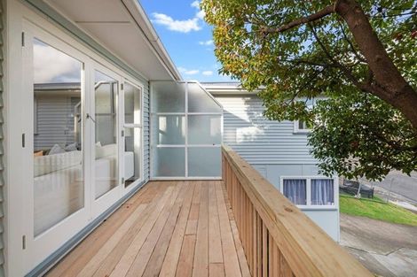 Photo of property in 37 Cardiff Road, Pakuranga, Auckland, 2010