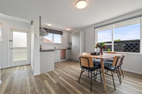 Photo of property in 2/29 Wainoni Road, Wainoni, Christchurch, 8061