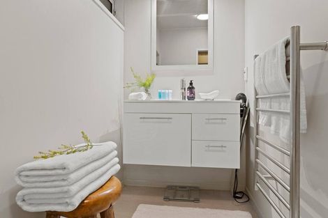 Photo of property in 11 Spur Road, Stillwater, Silverdale, 0993