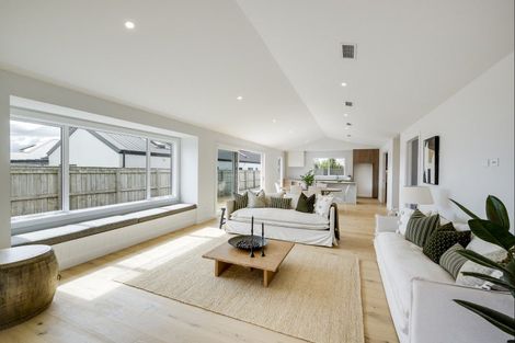 Photo of property in 12 Rich Rise, Havelock North, 4130