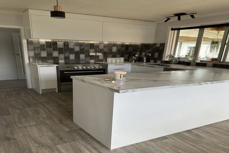 Photo of property in 31 Hutchins Street, Waitara, 4320