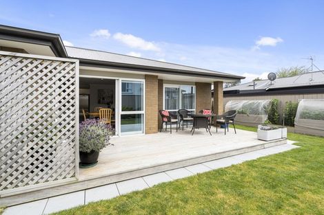 Photo of property in 30 Wallath Road, Westown, New Plymouth, 4310