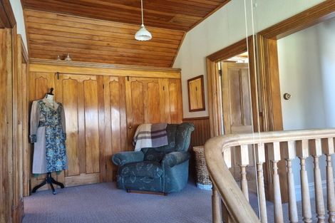 Photo of property in 74 Riverbank Road, Inch Clutha, Kaitangata, 9281