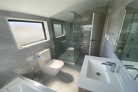 Photo of property in 38 Jandell Crescent, Bucklands Beach, Auckland, 2014