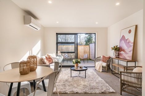 Photo of property in 7/240 Stokes Valley Road, Stokes Valley, Lower Hutt, 5019