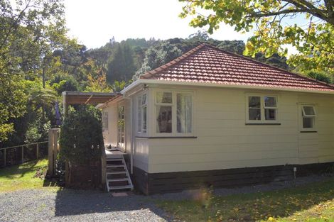 Photo of property in 25a Frederick Street, Coromandel, 3506