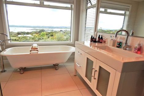 Photo of property in 204 Rangitane Road, Kerikeri, 0294