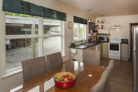 Photo of property in 643a Swanson Road, Swanson, Auckland, 0612