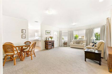Photo of property in 299b Glengarry Road, Glen Eden, Auckland, 0602
