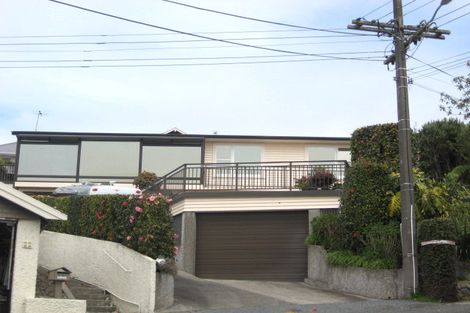 Photo of property in 20 Peace Avenue, Moturoa, New Plymouth, 4310