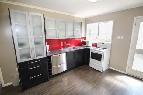 Photo of property in 29 Awamoa Road, Holmes Hill, Oamaru, 9401