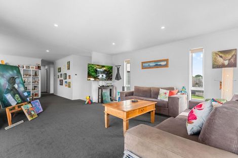 Photo of property in 11 Sunset Drive, Baylys Beach, Dargaville, 0377