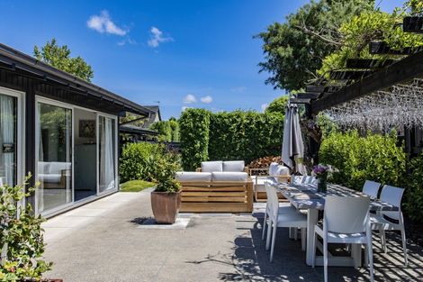 Photo of property in 33 Lynfield Avenue, Ilam, Christchurch, 8041