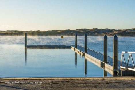 Photo of property in 16 Parklands Avenue, Mangawhai Heads, Mangawhai, 0505