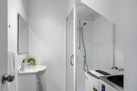 Photo of property in 106a Olliviers Road, Phillipstown, Christchurch, 8011