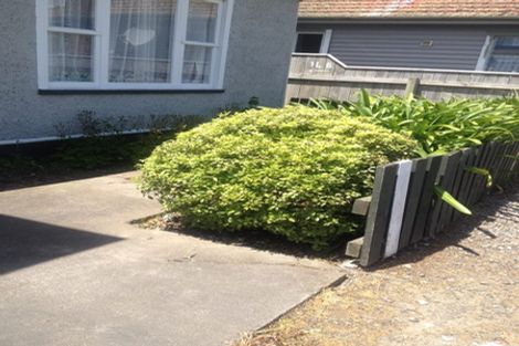 Photo of property in 14 Freyberg Street, Roslyn, Palmerston North, 4414