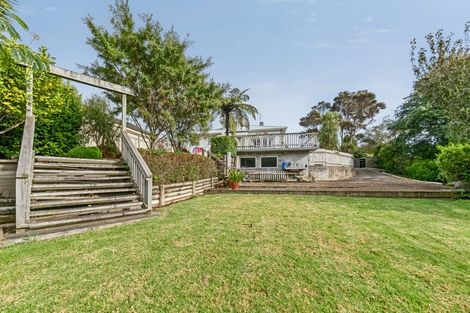 Photo of property in 20 Douglas Street, Hawera, 4610