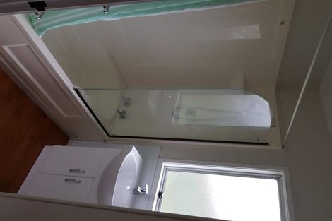 Photo of property in 13 Silverstone Place, Henderson, Auckland, 0612