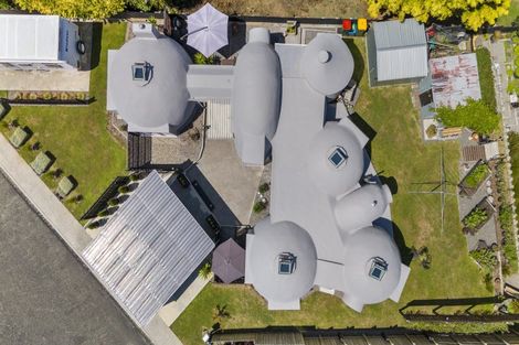 Photo of property in 17 Chartwell Drive, Eltham, 4322